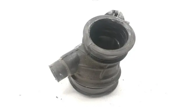 Honda Civic IX Air intake hose/pipe