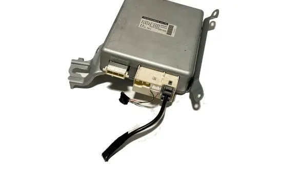 Toyota Avensis T270 Engine control unit/module 2107002460 2250002050 16286