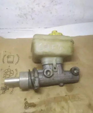 Volkswagen Bora Master brake cylinder 21027099