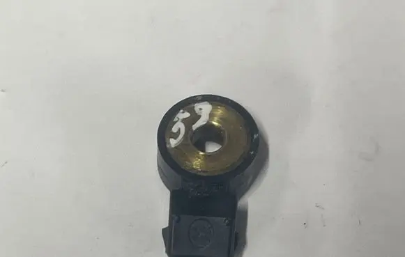 Dodge Challenger Detonation knock sensor 68166540AA