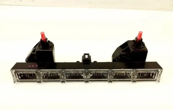Toyota Auris E180 Third/center stoplight 12584 12586