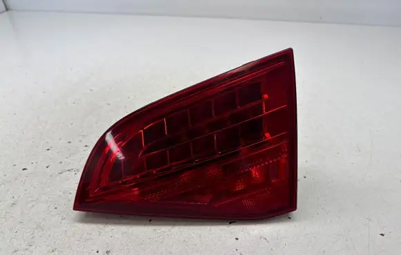 Audi A4 S4 B8 8K Tailgate rear/tail lights 8K9945094B