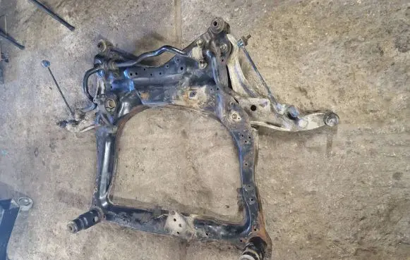 Nissan Murano Z51 Front subframe