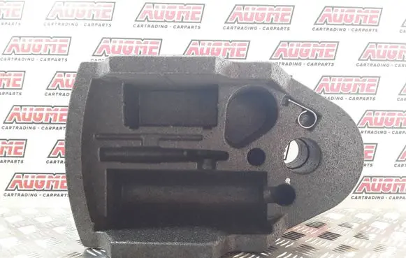 Volkswagen PASSAT B8 Tool box 3G9864469