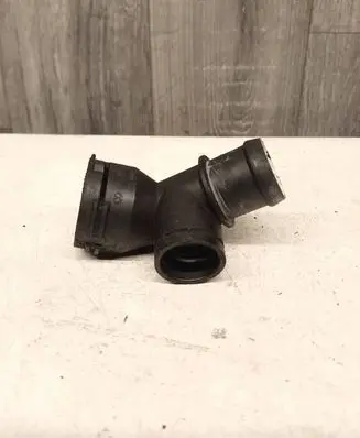 Volkswagen Jetta V Engine coolant pipe/hose 1K0122291AD