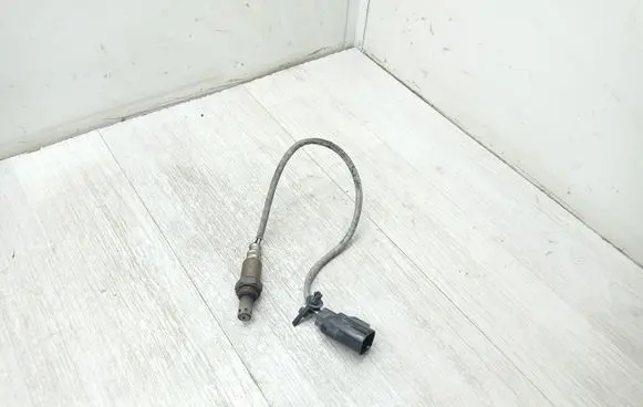 Volvo V70 Lambda probe sensor 8658237