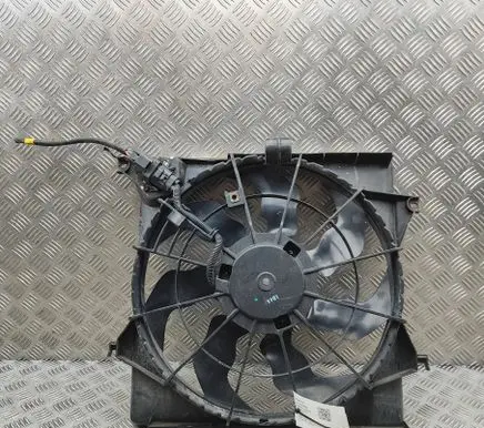 KIA Sportage Radiator cooling fan shroud 253802Y001