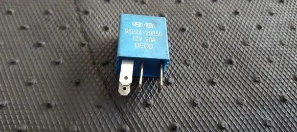 Hyundai Santa Fe Other relay 9522429850 95224-29850
