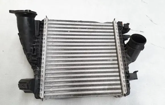 Audi Q7 4M Intercooler radiator 4M0145803BS