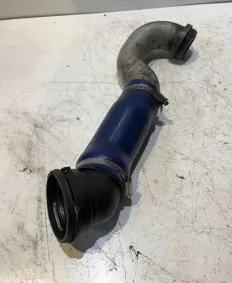 BMW 5 E60 E61 Intercooler hose/pipe 4727353