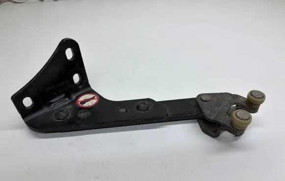 Peugeot Expert Sliding door lower roller guide/hinge 98080759 97969M01