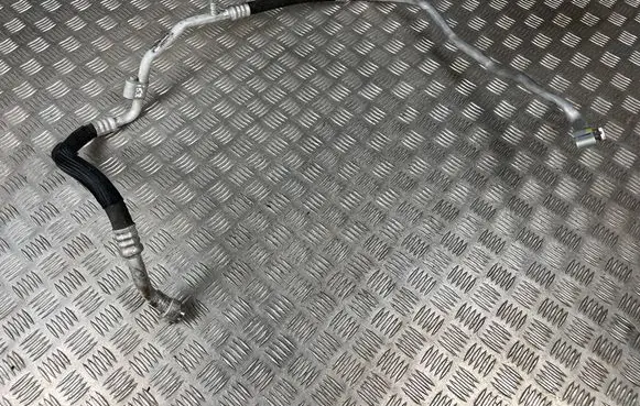 Air conditioning (A/C) pipe/hose