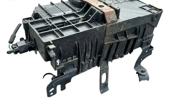 Battery box tray