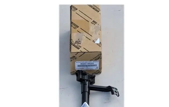 Toyota Hilux VIII Headlight washer nozzle holder 852070K050 A852070K050