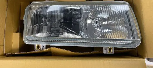 Volkswagen PASSAT B4 Headlight/headlamp 3A0941018