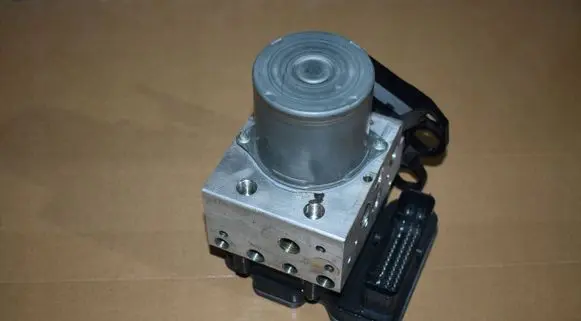 Porsche Cayenne (9Y0 9Y3) ABS control unit/module 
