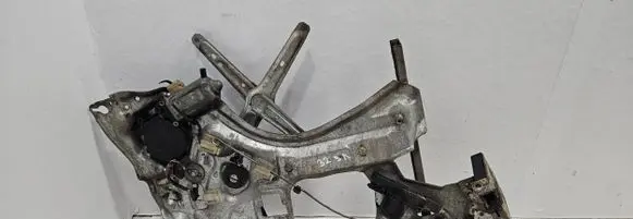 BMW 7 E32 Rear door window regulator motor 513419283239