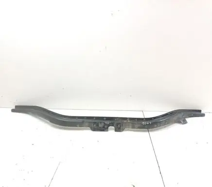 Top upper radiator support slam panel