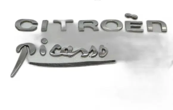 Citroen C3 Picasso Manufacturer badge logo/emblem 9677680580