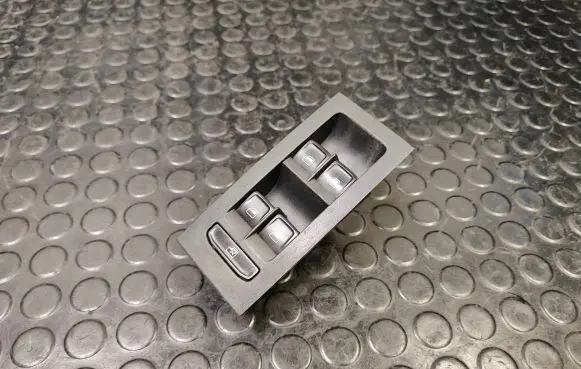 Skoda Octavia Mk3 (5E) Electric window control switch 5e0959857