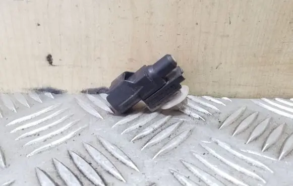 Toyota Corolla E120 E130 Outside/exterior temperature sensor 0775005191