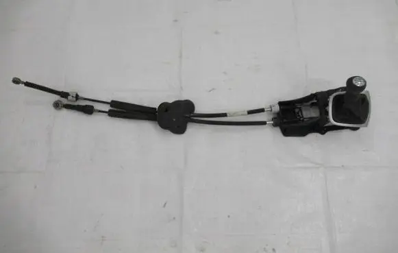Renault Laguna III Gear shift cable linkage