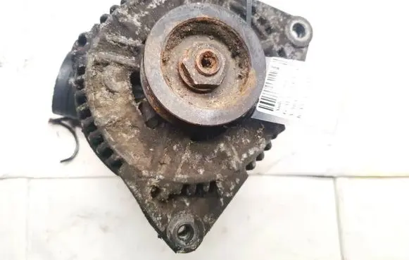 Audi A8 S8 D2 4D Generator/alternator