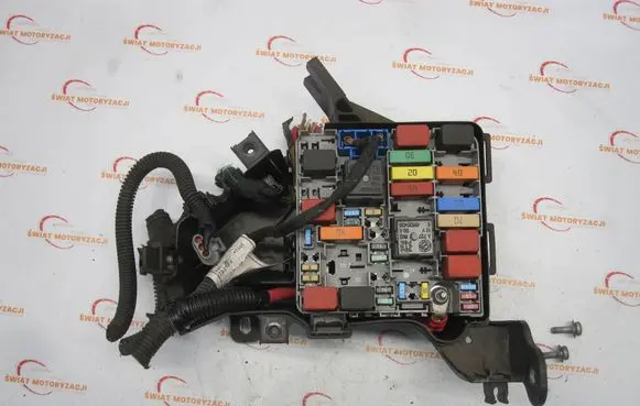 Alfa Romeo Giulietta Fuse box set 50514169
