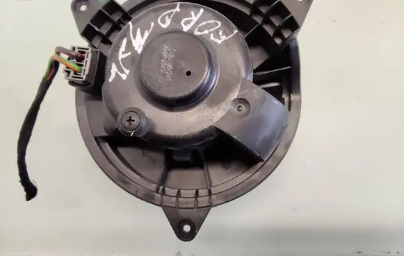 Ford Mondeo Mk III Heater fan/blower XS4H18456AD