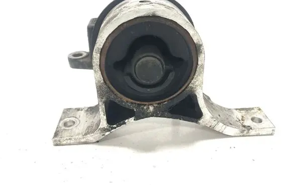 Nissan Murano Z50 Engine mount bracket