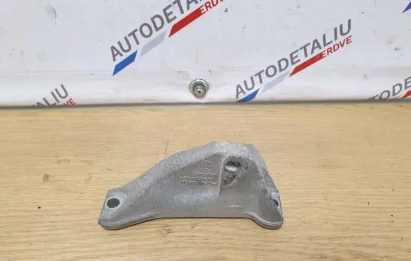 BMW 3 E92 E93 Fuel pump bracket 7804376 13517804376