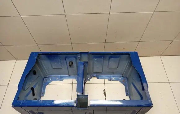 Mercedes-Benz Sprinter W906 Front passenger seat console base 