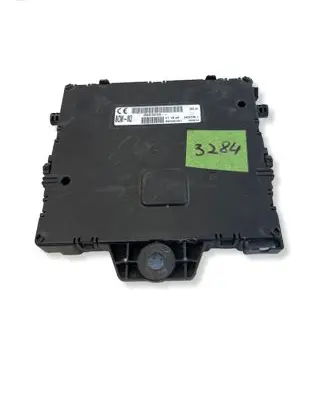 Renault Master III Comfort/convenience module 284B10516R NSQ03