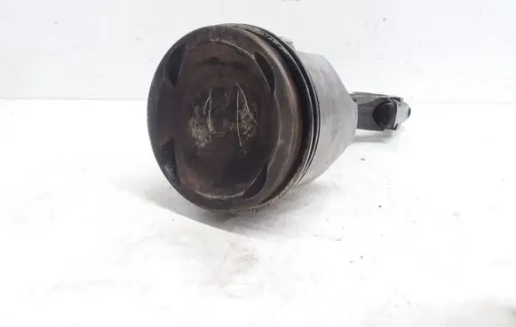 Toyota Supra A70 Piston with connecting rod 935M