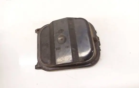 Volkswagen PASSAT B4 Headlight/headlamp dust cover 141992
