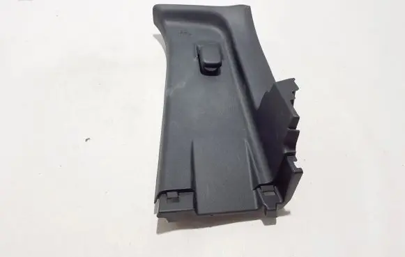Toyota Hilux (AN120, AN130) (D)pillar trim (top) 62511KK070