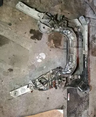 BMW 5 F10 F11 Front subframe 6799321