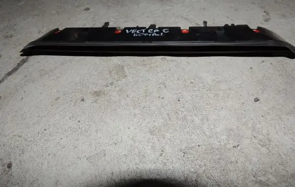 Opel Vectra C Third/center stoplight 013149729