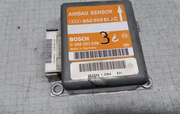 Audi A4 S4 B5 8D Airbag control unit/module 8A0959655C 0285001038