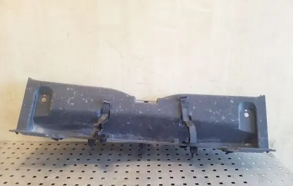 Trunk/boot sill cover protection