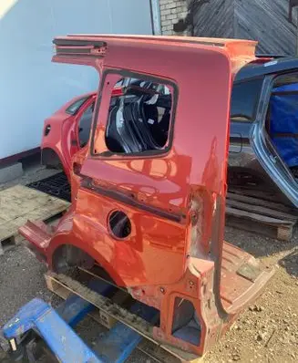 Ford Turneo Courier Rear quarter panel 