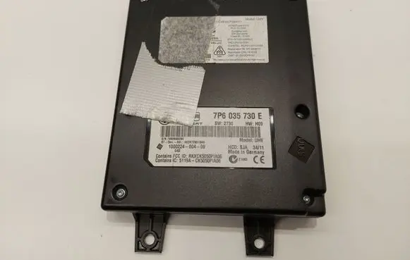 Volkswagen Transporter - Caravelle T5 Bluetooth control unit module 7P6035730E