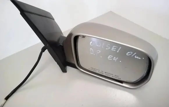 Honda Odyssey Front door electric wing mirror 7620034 16YR520M