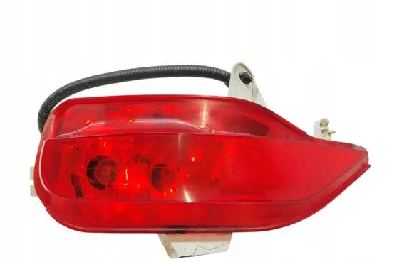 Toyota Avensis T270 Rear/tail lights 