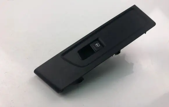 Volkswagen PASSAT B7 Electric window control switch 3AB857858