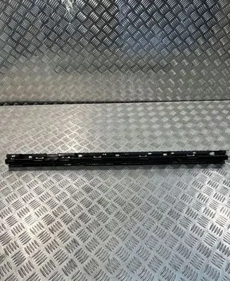 Volvo XC90 Sill supporting ledge 32216526