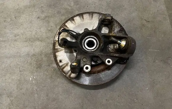 Mercedes-Benz GL X166 Rear wheel hub spindle/knuckle A1669054102 A1663570205