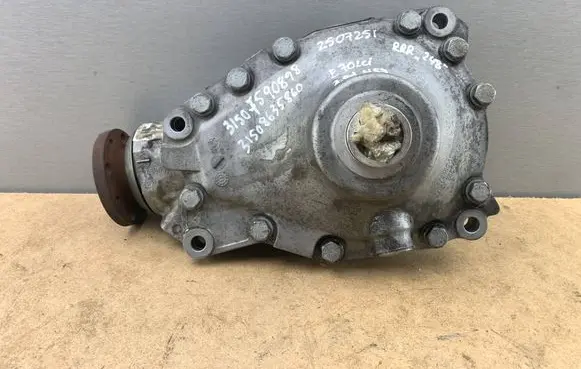 BMW X5 E70 Front differential 7590898 31507590898 31508635860