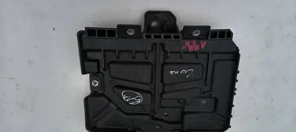 Hyundai Kona I Battery tray 37150J9500