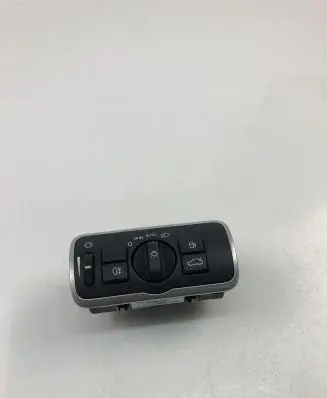 Volvo XC70 Light switch 31443839